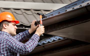 gutter repair Croxby Top, Lincolnshire